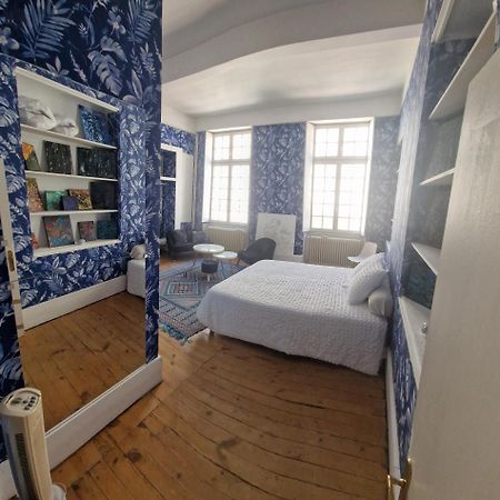Welcome To Taylorre Britany Carcassonne Bagian luar foto
